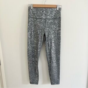 Sweaty Betty Metallic Silver Printed 7/8 Leggings